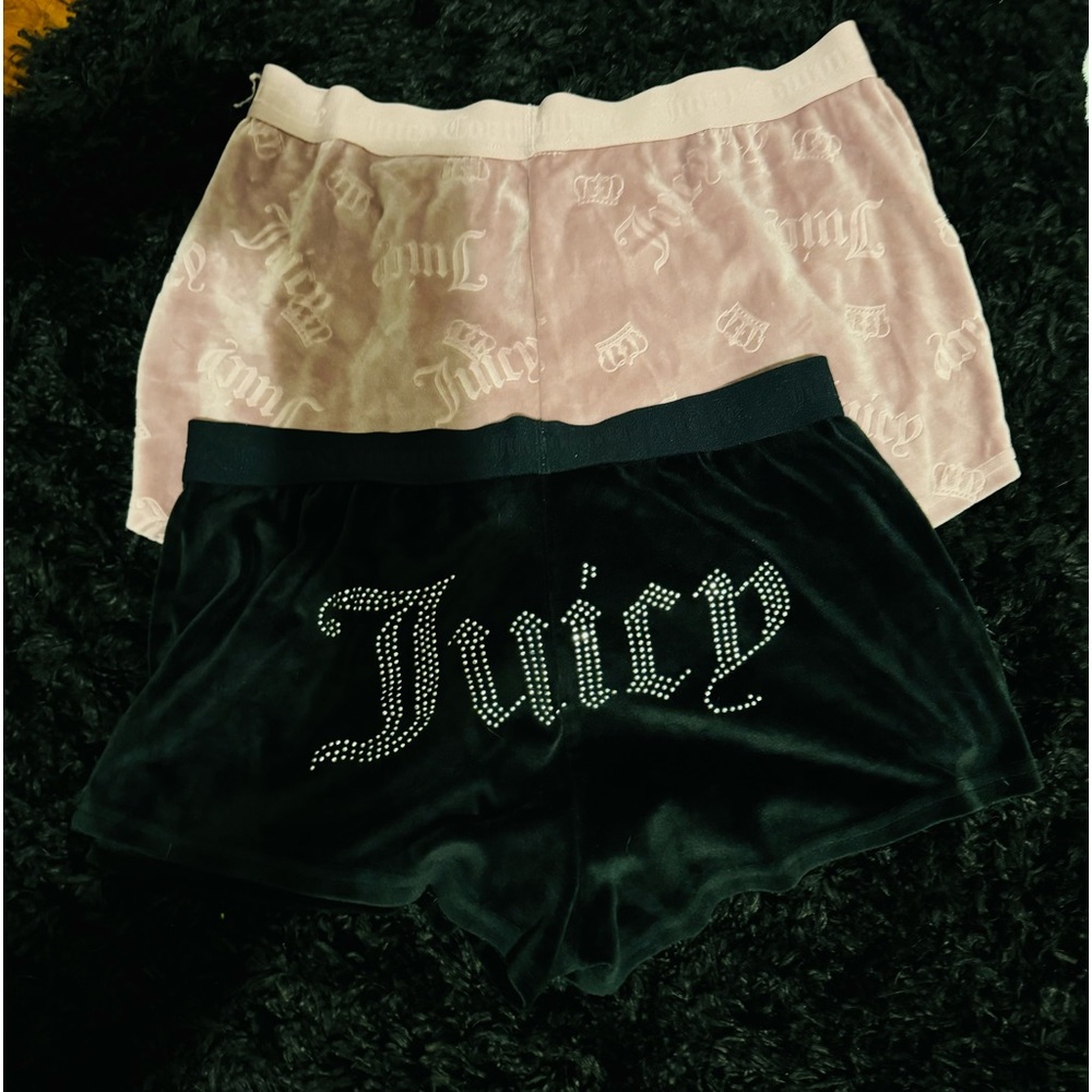 TRIO -JUICY WEAR- Velour 2-set of JUICY COUTURE, shorts! & 1 boy shorts Juicy